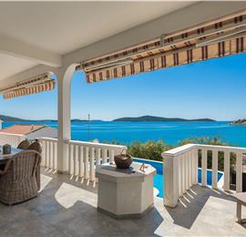 4 Bedroom Villa with Pool near Milna, Brac Island Sleeps 8 